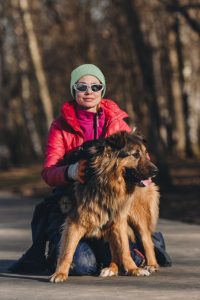 Пушистая девочка в дар